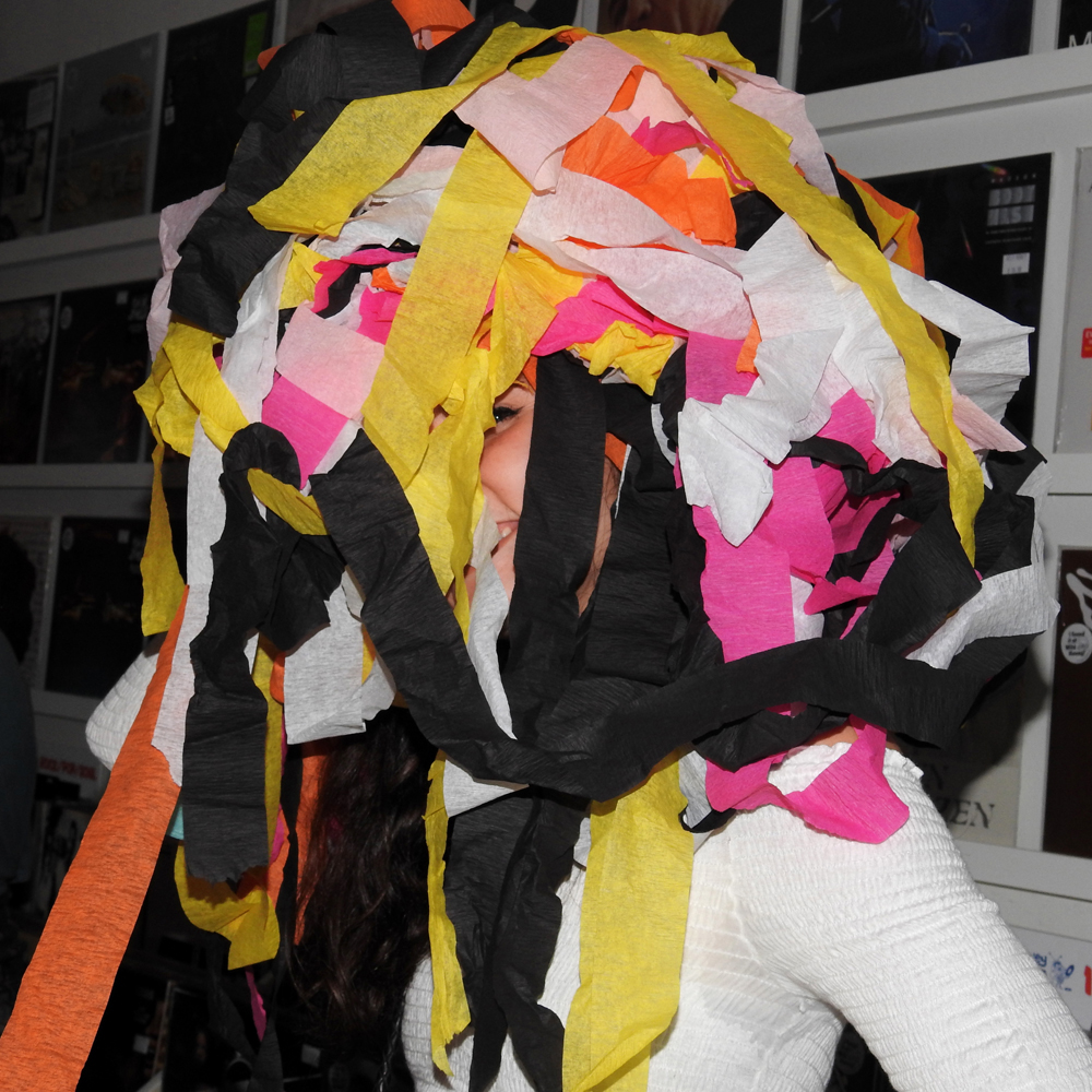 filthy_blonde_instore_wild_honey_records_knoxville_tennessee_04