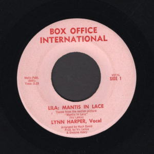 TAURUS 8 & THE BULLS — MANTIS IN LACE 45