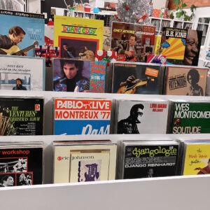 300+ fresh vintage vinyl guitarist LPs